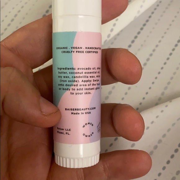 Moon dust highlighter stick, translucent - Picture 3 of 3